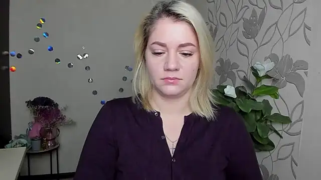 MariaSttone online show from February 3, 2026, 6:24 pm