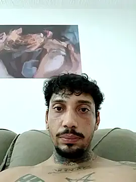 Guihenrick online show from February 4, 2026, 1:11 am