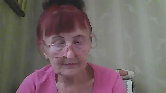 Snapshot of TanyaSweet634 chatting on September 25, 2025, 5:46 am TanyaSweet634 online show from September 25, 2025, 5:46 am