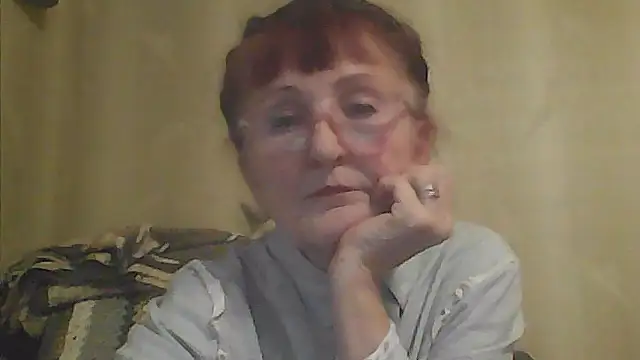 Snapshot of TanyaSweet634 chatting on November 22, 2025, 12:48 pm TanyaSweet634 online show from November 22, 2025, 12:48 pm