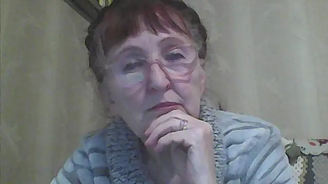 Snapshot of TanyaSweet634 chatting on October 27, 2025, 10:27 am TanyaSweet634 online show from October 27, 2025, 10:27 am