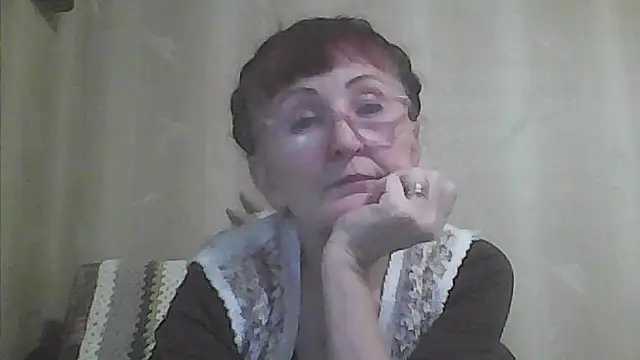 Snapshot of TanyaSweet634 chatting on November 27, 2025, 9:43 am TanyaSweet634 online show from November 27, 2025, 9:43 am