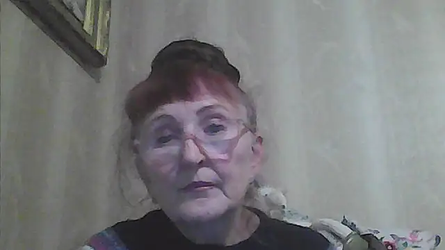 Snapshot of TanyaSweet634 chatting on October 24, 2025, 4:17 pm TanyaSweet634 online show from October 24, 2025, 4:17 pm