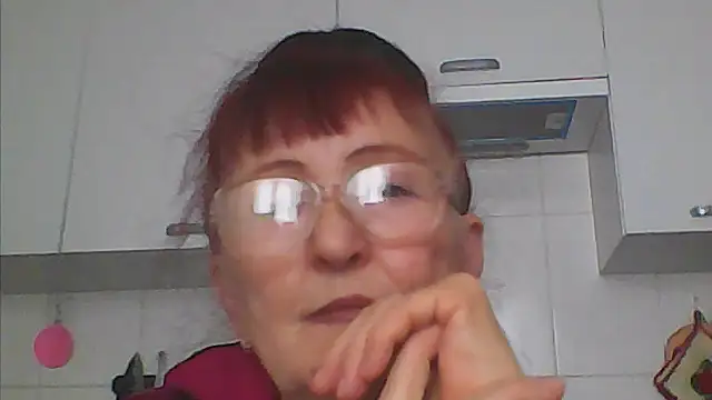 Snapshot of TanyaSweet634 chatting on October 1, 2025, 7:46 am TanyaSweet634 online show from October 1, 2025, 7:46 am