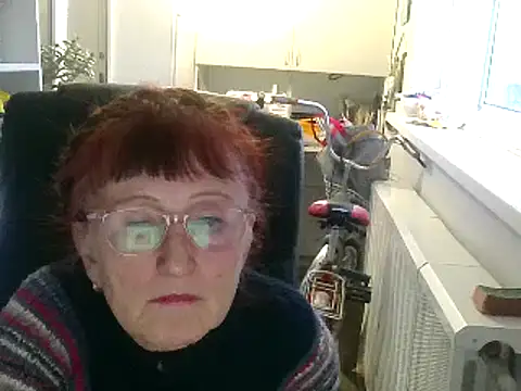 Snapshot of TanyaSweet634 chatting on March 19, 2025, 3:40 pm TanyaSweet634 online show from March 19, 2025, 3:40 pm