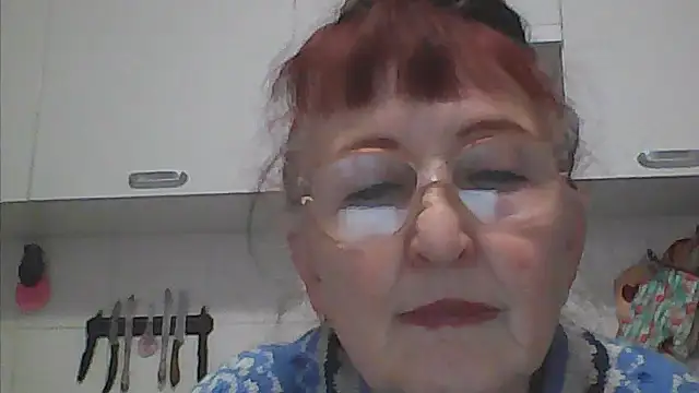 Snapshot of TanyaSweet634 chatting on October 20, 2025, 6:04 am TanyaSweet634 online show from October 20, 2025, 6:04 am