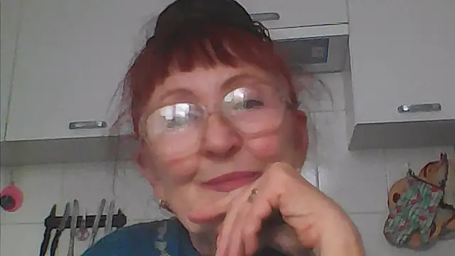 Snapshot of TanyaSweet634 chatting on October 28, 2025, 12:48 pm TanyaSweet634 online show from October 28, 2025, 12:48 pm