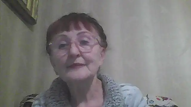 Snapshot of TanyaSweet634 chatting on November 17, 2025, 1:04 pm TanyaSweet634 online show from November 17, 2025, 1:04 pm