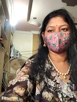 Snapshot of Bangarupapa chatting on November 28, 2025, 5:07 am Bangarupapa online show from November 28, 2025, 5:07 am