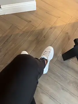 FeetVibe online show from October 30, 2025, 8:01 am