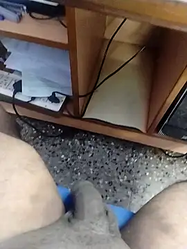 Snapshot of Tamilandteluguboy14 chatting on November 28, 2025, 1:00 pm Tamilandteluguboy14 online show from November 28, 2025, 1:00 pm