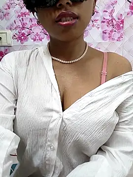 Snapshot of sandy_naughty chatting on April 19, 2026, 6:54 pm sandy naughty online show from April 19, 2026, 6:54 pm