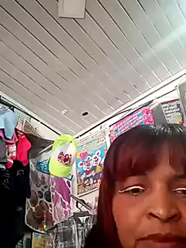 Snapshot of _violetta_- chatting on March 19, 2025, 6:44 pm  violetta - online show from March 19, 2025, 6:44 pm