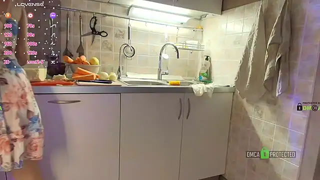 MilfeaN online show from January 5, 2026, 5:27 pm