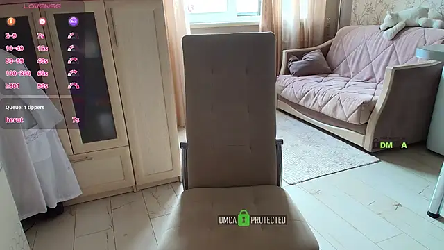 MilfeaN online show from October 26, 2025, 10:59 am