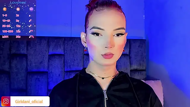 Liittle foxxxy online show from March 5, 2025, 3:18 am