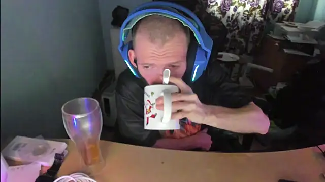 Snapshot of sexy264329 chatting on March 16, 2025, 5:28 pm sexy264329 online show from March 16, 2025, 5:28 pm