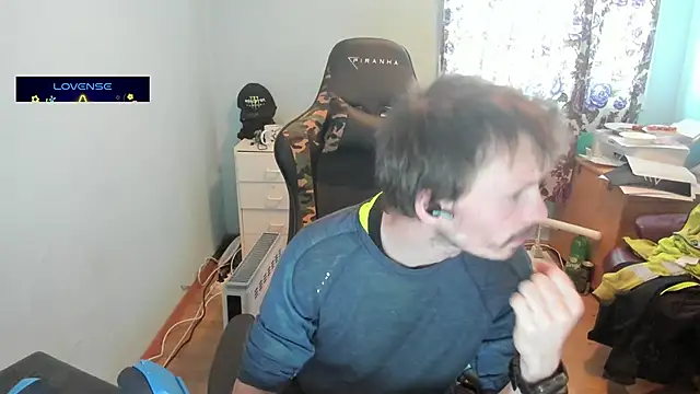 Snapshot of sexy264329 chatting on February 1, 2025, 10:37 am sexy264329 online show from February 1, 2025, 10:37 am