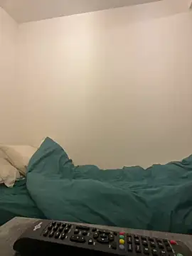 Snapshot of Enzo_showww chatting on December 23, 2024, 7:28 am Enzo showww online show from December 23, 2024, 7:28 am