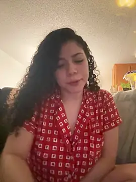 Snapshot of ladylavish chatting on April 7, 2026, 8:16 am ladylavish online show from April 7, 2026, 8:16 am