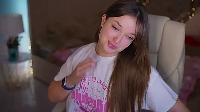 DonnaLustt online show from February 23, 2026, 8:20 pm