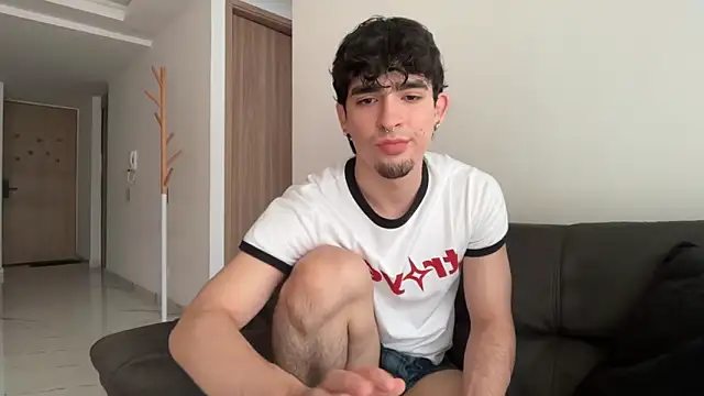 zenn rush1 online show from November 8, 2025, 12:31 pm