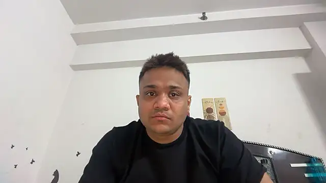 Snapshot of Rhythm_Rhyme chatting on December 2, 2025, 8:10 pm Rhythm Rhyme online show from December 2, 2025, 8:10 pm