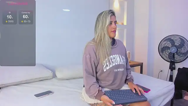 julietha taylor online show from November 5, 2025, 4:54 pm