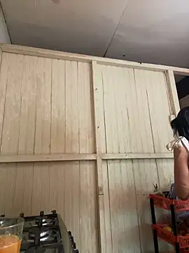 Snapshot of johaminie chatting on December 3, 2024, 6:11 pm johaminie online show from December 3, 2024, 6:11 pm