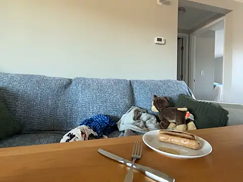 MissSwitch online show from March 18, 2025, 5:33 pm