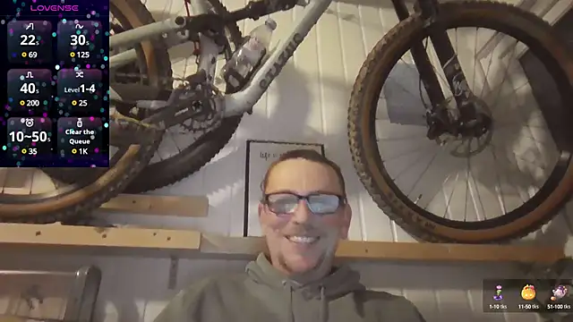 Snapshot of 420Curvybabe chatting on December 9, 2024, 8:12 pm 420Curvybabe online show from December 9, 2024, 8:12 pm