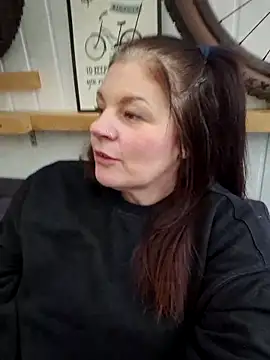 Snapshot of 420Curvybabe chatting on February 10, 2025, 10:53 am 420Curvybabe online show from February 10, 2025, 10:53 am