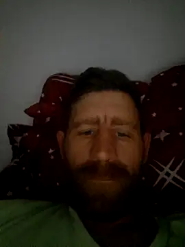 benalexa1992 online show from April 1, 2026, 2:35 am