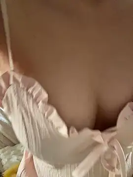 xixitutu1 online show from January 15, 2025, 6:22 am