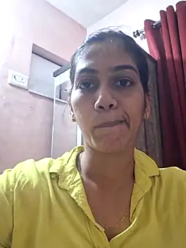 Snapshot of Garima_G chatting on October 28, 2025, 4:50 pm Garima G online show from October 28, 2025, 4:50 pm
