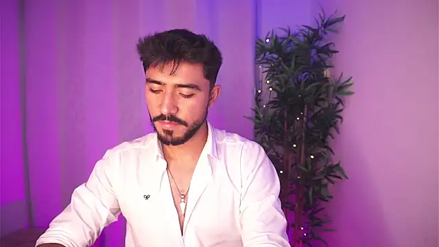 dam0n fr0st online show from March 28, 2026, 9:27 pm