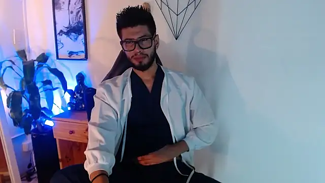 Colby brown03 online show from April 8, 2026, 8:43 pm