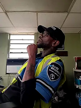 Txdarkmeat74 online show from February 9, 2026, 6:50 pm