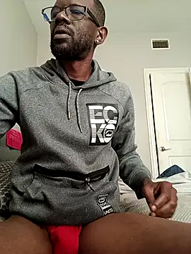 Txdarkmeat74 online show from November 7, 2025, 2:32 pm