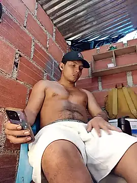 Snapshot of alex_candela chatting on July 2, 2026, 6:36 pm alex candela online show from July 2, 2026, 6:36 pm