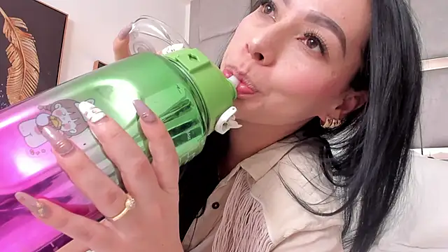 AmbarJensen online show from March 7, 2025, 3:39 pm