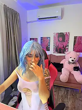 Snapshot of annieesweett chatting on July 1, 2026, 9:26 pm annieesweett online show from July 1, 2026, 9:26 pm
