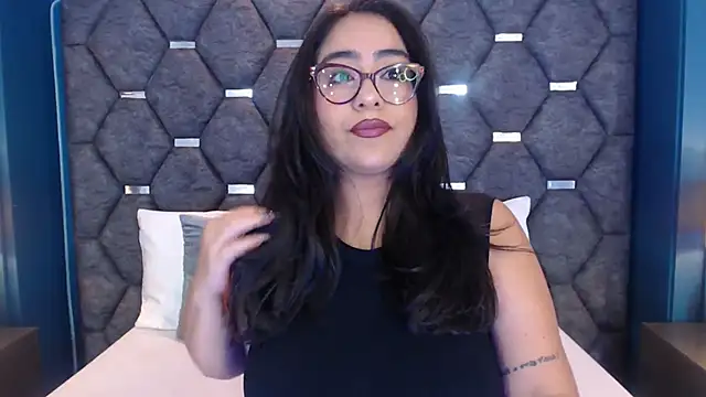 DevonPiers online show from September 10, 2025, 12:04 pm