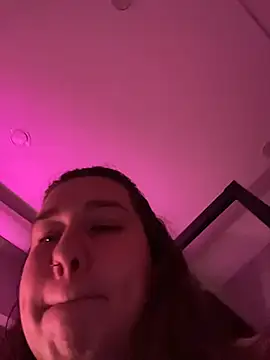 SuzieMurray online show from November 20, 2025, 8:15 am