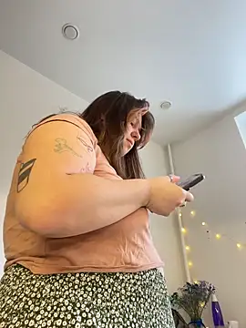 SuzieMurray online show from February 1, 2026, 8:12 am