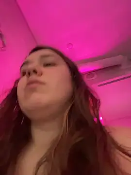 SuzieMurray online show from April 18, 2026, 8:16 am