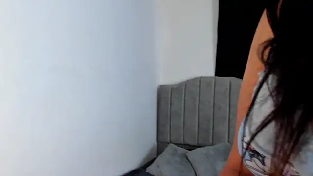 Snapshot of lorymoon chatting on February 5, 2025, 8:46 pm lorymoon online show from February 5, 2025, 8:46 pm