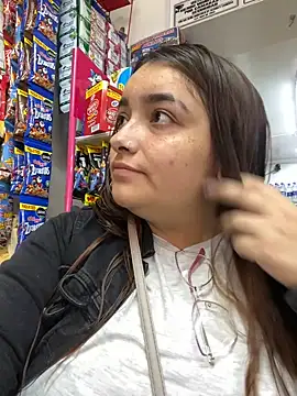 Snapshot of Tatiana_O chatting on March 9, 2025, 4:22 pm Tatiana O online show from March 9, 2025, 4:22 pm