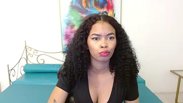 Shenna brunette  online show from February 17, 2025, 8:06 pm