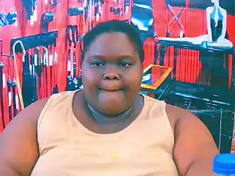 Snapshot of EbonyHotBuns chatting on October 28, 2025, 9:25 pm EbonyHotBuns online show from October 28, 2025, 9:25 pm